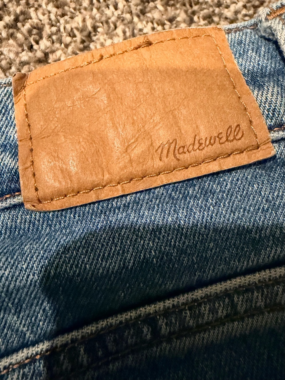 Madewell Women’s Perfect Vintage Straight Leg Jeans in Size 30 Tall - Picture 9 of 10